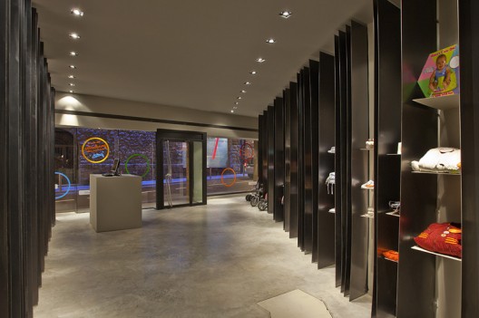 安道尔小小婴儿用品店 - 视觉同盟(VisionUnion