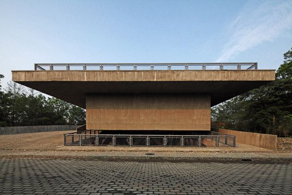 2012中国设计大展入选作品——十年大事记馆 - 视觉同盟(VisionUnion.com)