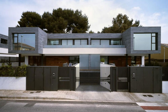 西班牙Rocafort 6户半独立式住宅 - 视觉同盟(V