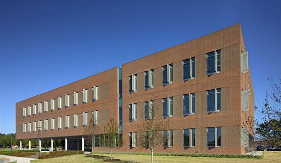 美国伊丽莎白市州立大学教育与心理学院 - 视觉