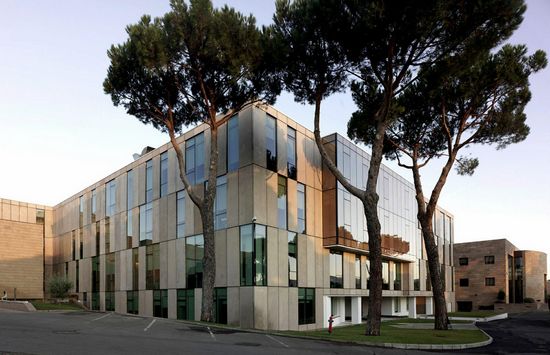 意大利Gucci总部 - 视觉同盟(VisionUnion.com)