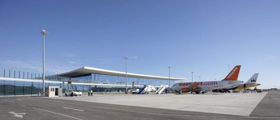 西班牙Gibraltar机场 - 视觉同盟(VisionUnion.com)